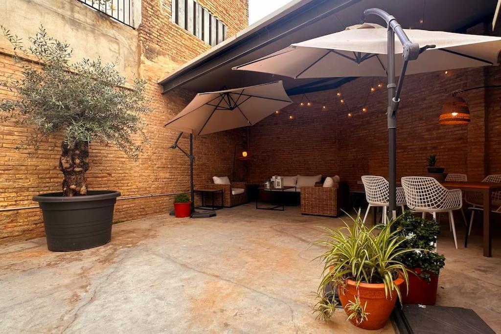 Апартаменты Tradicional Casa Con Patio Ruzafa Валенсия Экстерьер фото